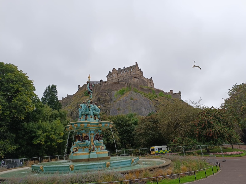 Edinburgh - Discover (Residence)